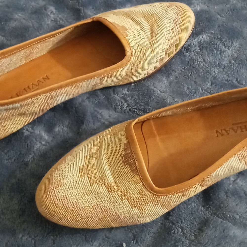 COLE HAAN - Picture 3 of 5